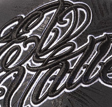 Load image into Gallery viewer, Red Monkey El Valle RM1520 New Limited Edition Unisex Trucker Hat Cap | 2 Colors