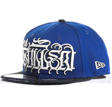 Load image into Gallery viewer, Sullen Junior Banda Letterhead #8 SCA4712 Limited Snapback Flat Visor Hat + Case