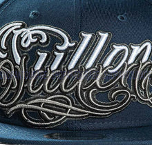 Load image into Gallery viewer, Sullen Art Collective Kings Die SCA4461 Limited Edition Snapback Flat Visor Hat for Men